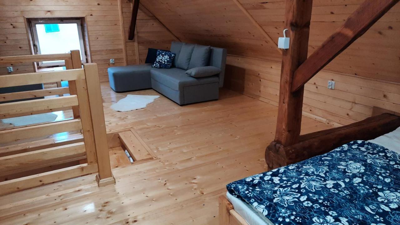 Вилла Pokoje Kama Затор Экстерьер фото